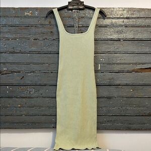 Aritzia Wilfred Free Green Dress Knee-Length Sleeveless Casual
